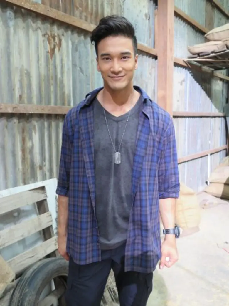 ถือว่าเป็นเรื่องแรกที่ได้เล่นฉากบู๊ตลอดทั...