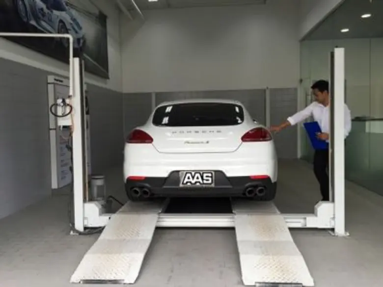 ปอร์เช่ ประเทศไทย โดย บริษัท เอเอเอส ออโต...