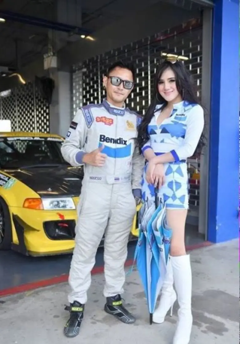 ตั้ม BENDIX ฟอร์มแรง ขึ้นโพเดี่ยม คว้าที่ 1 GT ASIA 2016 สนามช้างฯ