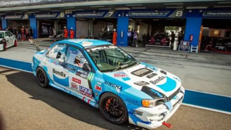 ตั้ม BENDIX ฟอร์มแรง ขึ้นโพเดี่ยม คว้าที่ 1 GT ASIA 2016 สนามช้างฯ