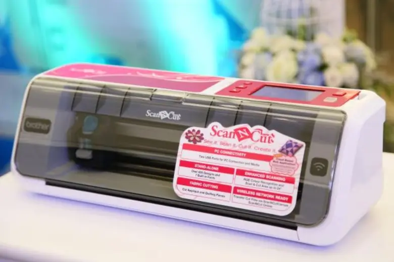 Brother branches out a new product line “Brother ScanNCut” and unveils the latest model, Brother ScanNCut CM700, and Home Sewing Machine GS3700P a must-have crafting and DIY assistant of this digital era.