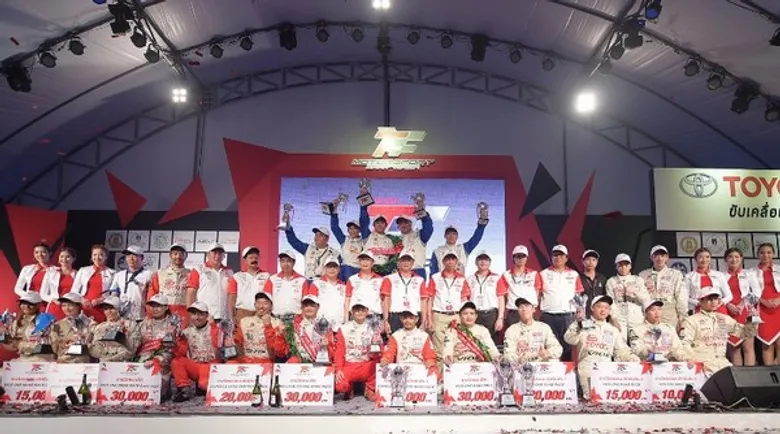 โตโยต้า มอเตอร์สปอร์ต 2016 เปิดฤดูกาลแข่งขันสุดเร้าใจ “ธนวัฒน์” มาแรง ขึ้นโพเดี่ยมคว้าแชมป์ไฮลักซ์ รีโว่ วันเมคเรซ ประเดิมสนามแรกภูเก็ต