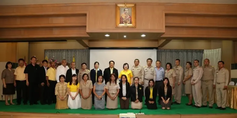 นางอำนวยพร ชลดำรงค์กุล ผู้ตรวจราชการกรมป่...