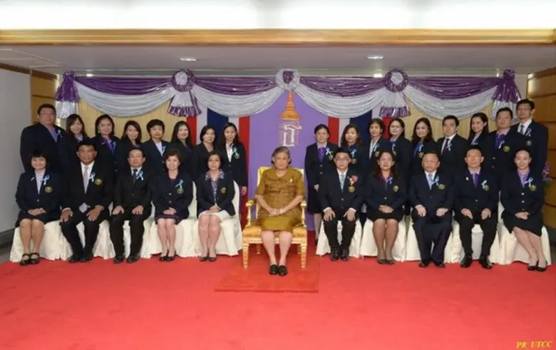รศ.ดร.เสาวณีย์ ไทยรุ่งโรจน์ อธิการบดี มหา...