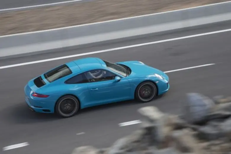 ยนตกรรมคุณภาพสูงสุดจากสตุ๊ตการ์ท: ปอร์เช่ 911 คว้ารางวัลไปครองอีกครั้ง