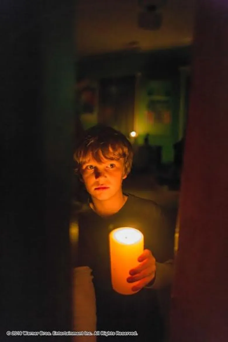 Movie Guide: Lights Out - มันออกมาขย้ำ