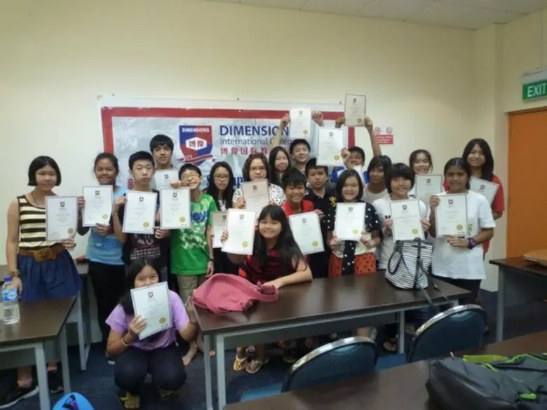 ซัมเมอร์สิงคโปร์ ครั้งที่ 44 เดือนตุลาคม ...