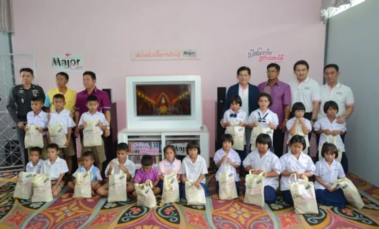 มูลนิธิ เมเจอร์ แคร์ เดินหน้ามอบโอกาสทางการศึกษา “ส่งมอบห้องหนัง เพื่อการเรียนรู้” ห้องที่ 2 ให้กับ โรงเรียนชุมชนบ้านยางกู่ อ.ธวัชบุรี จ.ร้อยเอ็ด