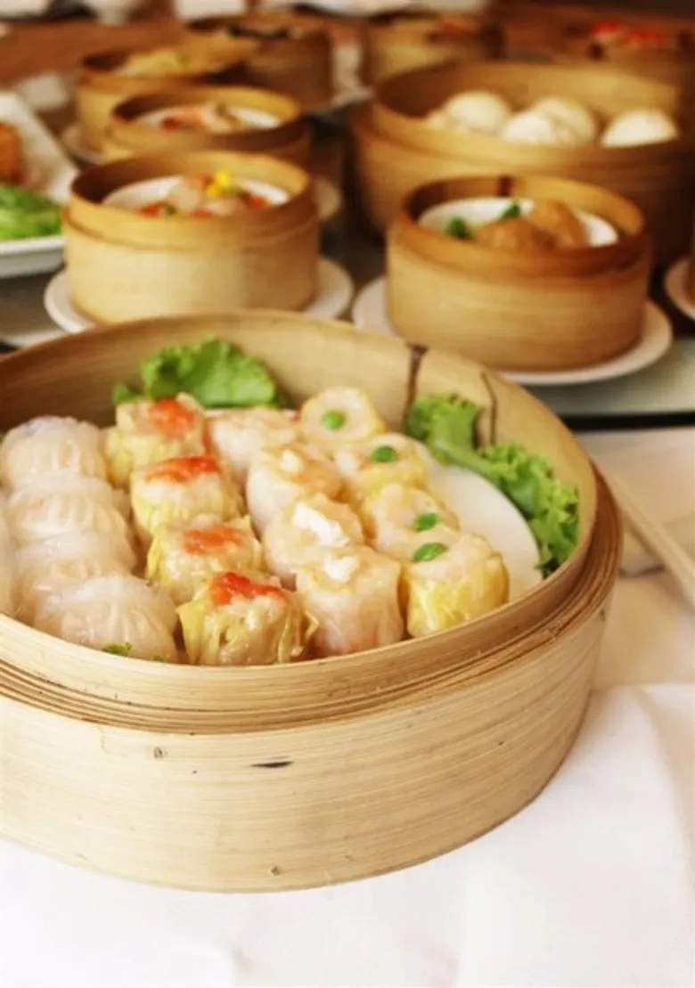 อร่อยจุใจ กับติ่มซำปั้นสดใหม่ทุกวัน ที่ ห้องอาหารจีนโกลด์ลีฟ