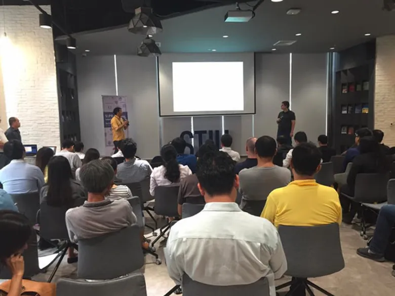SIPA Tech Meetup : Cloud in Practice