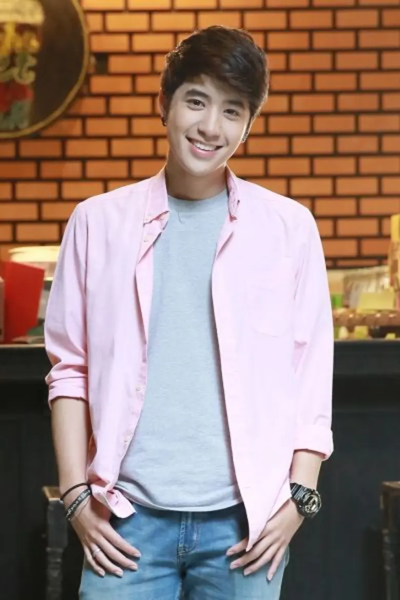 “ปังปอนด์-อัครวุฒิ” เล่น “ลายหงส์” แจ้งเกิดเต็มตัว!! เป็นหนุ่มฮอตขวัญใจชะนี เก้งกว้าง