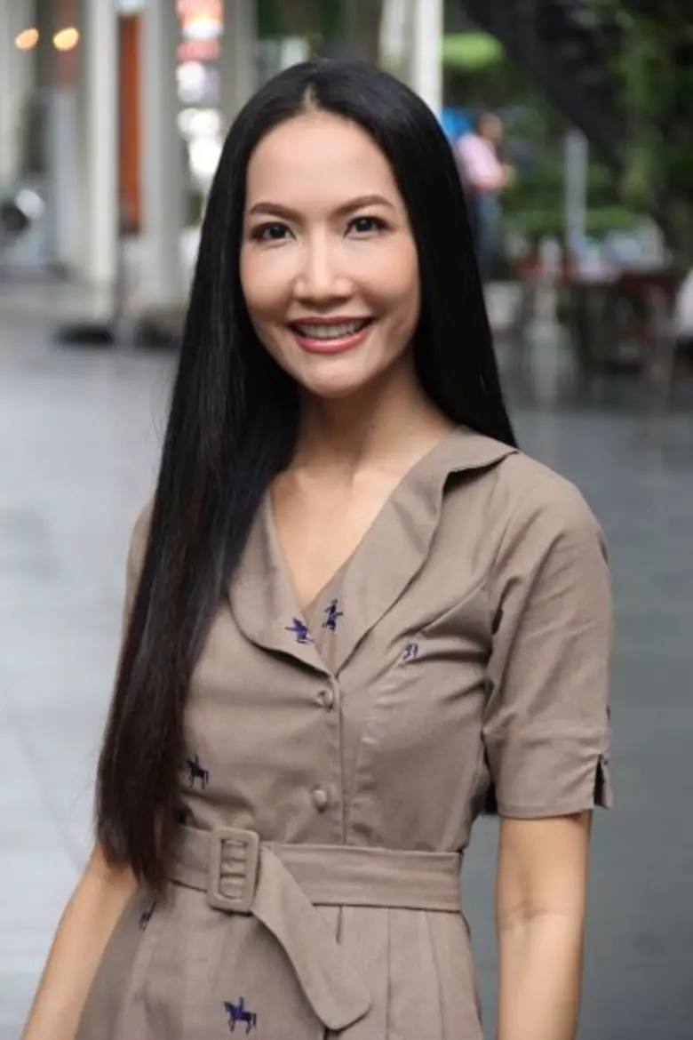 ปรบมือรัวๆ ให้ผู้จัดคนสวย "เอ๊ะ-อิสริยา ส...