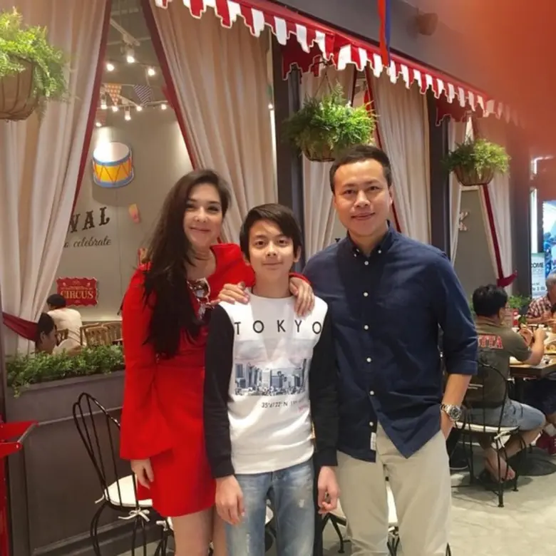 มาร่วมเม้าท์กันให้แซ่บ แบบเจาะลึกทุกอณู ก...
