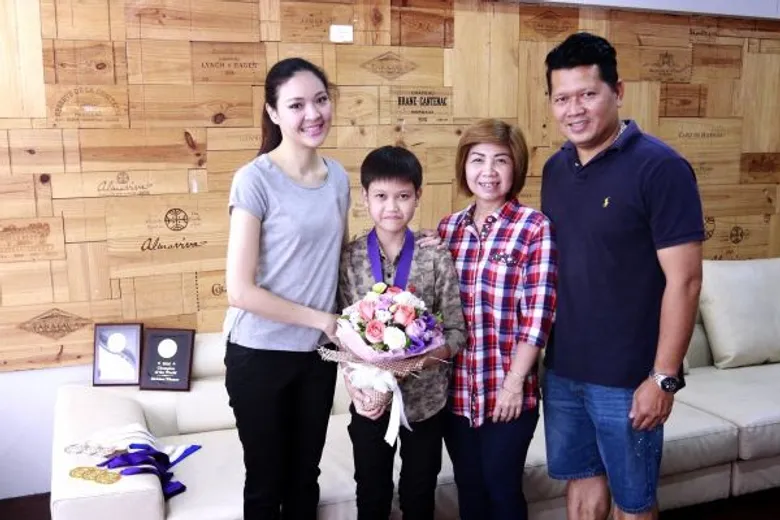 “น้องภูผา” ศิษย์ “ครูแพม” คว้า 10 รางวัลเกียรติยศบนเวทีระดับนานาชาติ WCOPA