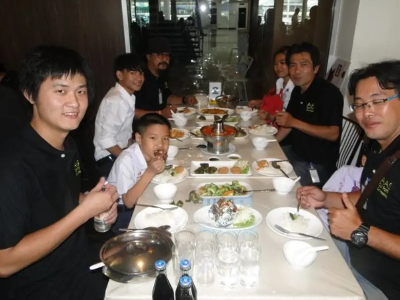 ปอร์เช่ ประเทศไทย โดย บริษัท เอเอเอส ออโต...