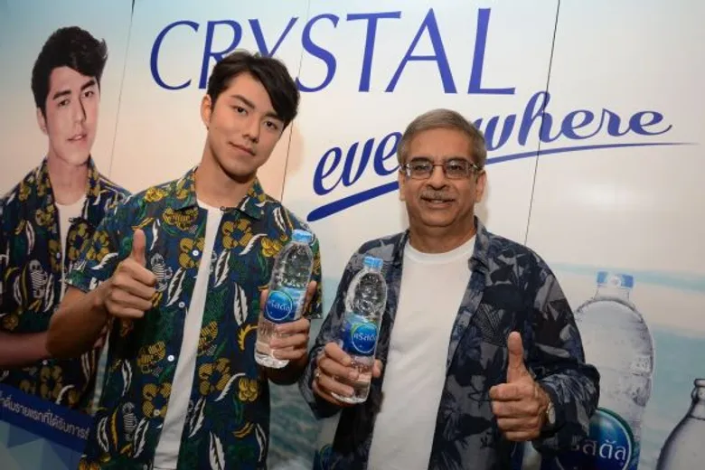 คริสตัล เดินหน้ายึดพื้นที่น้ำดื่มขวัญใจคนไทย ส่งแคมเปญ "ไปไหนก็คริสตัล” รุกตลาดครึ่งปีหลังโกยยอดขาย