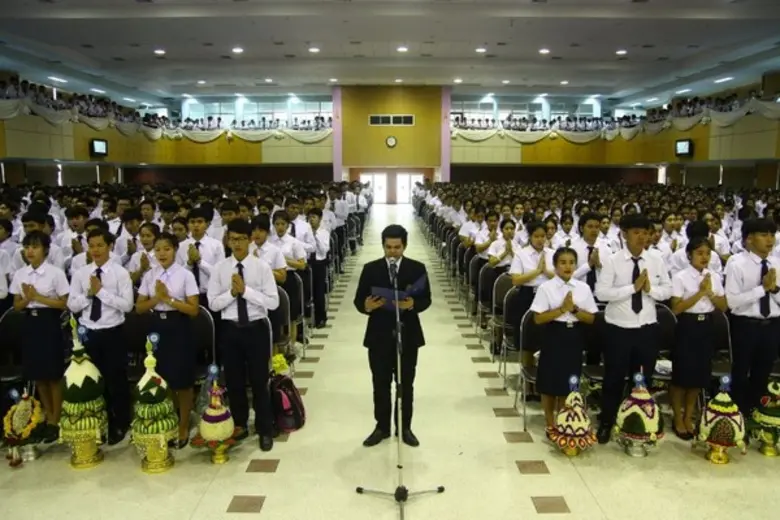 นักศึกษาชั้นปีที่ 1 มหาวิทยาลัยราชภัฏธนบุ...