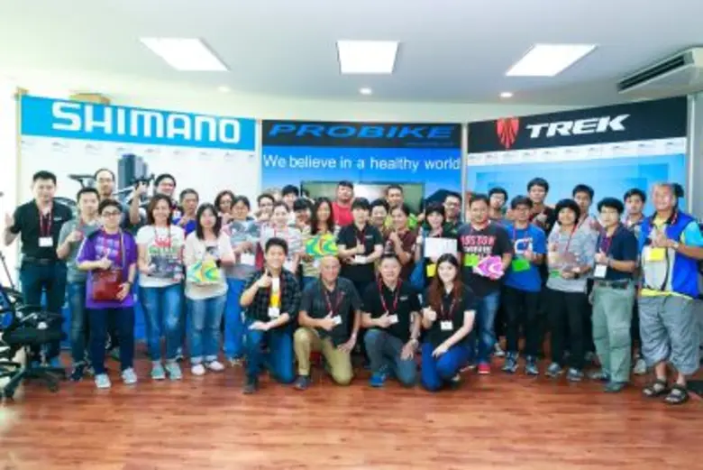 "เคทีซี" หรือ บริษัท บัตรกรุงไทย จำกัด (ม...