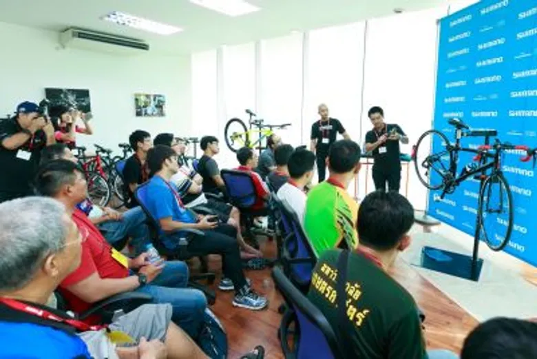 "เคทีซี" จัดเวิร์คช้อปจักรยานให้ความรู้นักปั่นมือใหม่ ใน “KTC Cycling Workshop with PROBIKE”