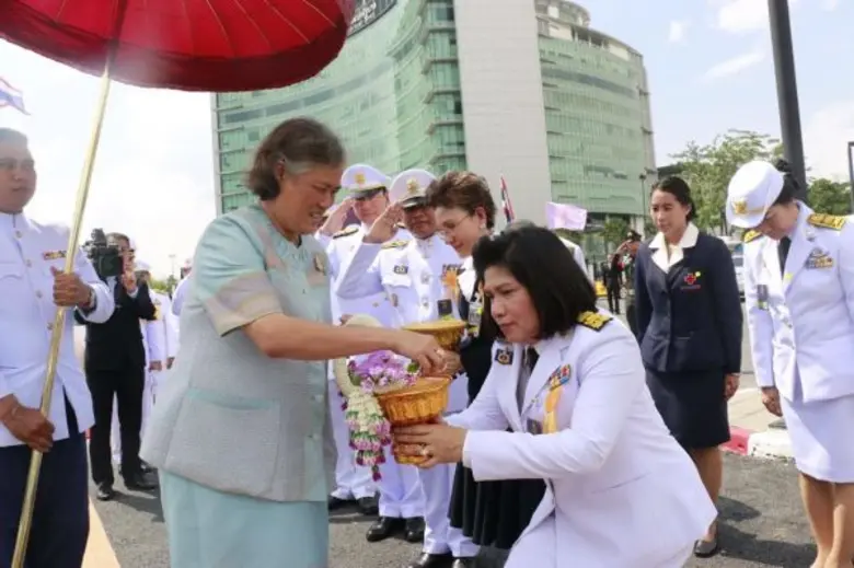 พิธีเปิดพระบรมราชานุสาวรีย์พระบาทสมเด็จพระจุลจอมเกล้าเจ้าอยู่หัว ที่สำนักงาน ป.ป.ช.