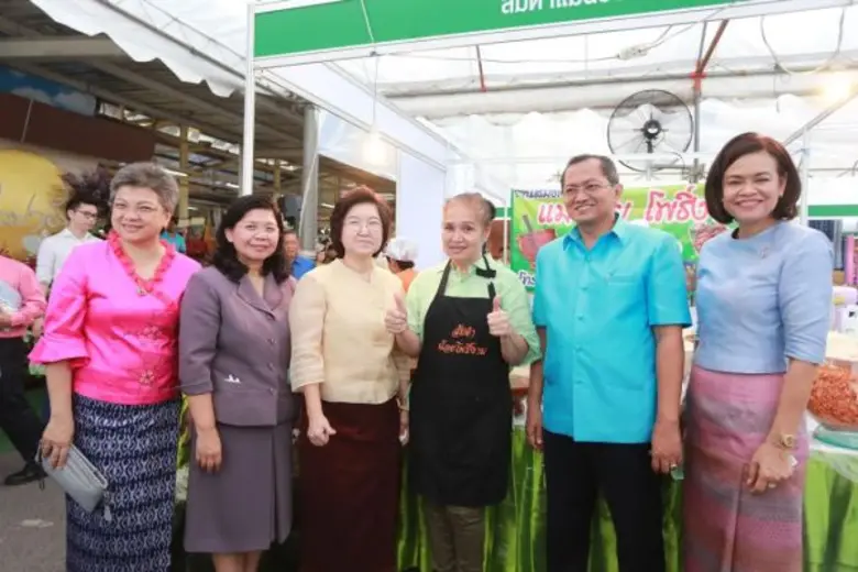 ก.เกษตรฯ ชวนเที่ยวงาน “อตก. รวมพลเกษตรกรไทย ลดต้นทุนการผลิต เพิ่มโอกาสการแข่งขัน” วันที่ 17 - 21 สิงหาคม 2559 ณ ตลาด อ.ต.ก.ย่านพหลโยธิน เขตจตุจักร กทม