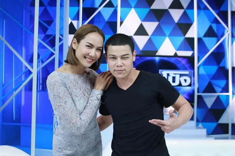 วันก่อนสาวหล่อมาออกรายการ "ปากโป้ง" ทางช่...