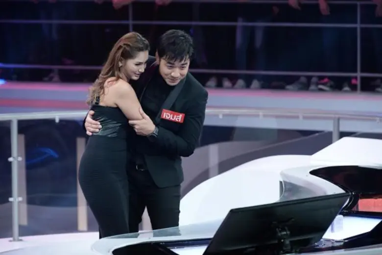 ทีวีไกด์: รายการ “The Money Drop ไทยแลนด์” “เจมส์ – เรืองศักดิ์” ควงภรรยา โชว์ความท็อปฟอร์ม ตอบคำถามแลกแจ็กพอต ใน เดอะมันนี่ดร็อป ไทยแลนด์
