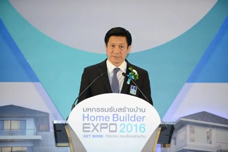 สมาคมธุรกิจรับสร้างบ้าน ลั่นฆ้องเปิดงาน "...
