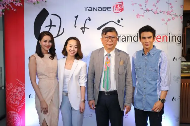 ถือเป็นอีก 1 ดาราสาวคิวทองมากความสามารถที...