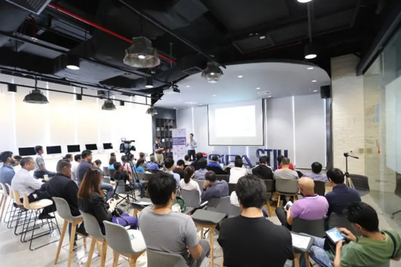 SIPA Tech Meetup #3 : Cloud and Container Technology