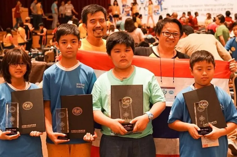 ทีมเยาวชนไทยคว้าชัย 7 รางวัล!!! การแข่งขันหุ่นยนต์ระดับนานาชาติที่ประเทศเกาหลีใต้