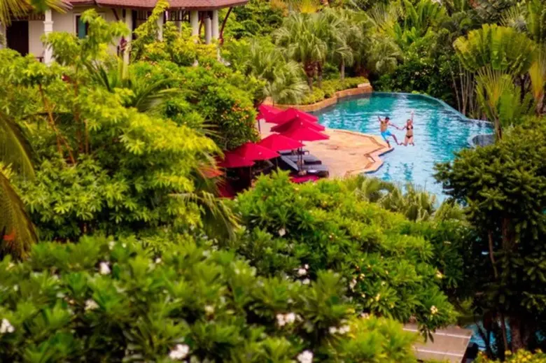 โรงแรมอินเตอร์คอนติเนนตัล พัทยา รีสอร์ท ม...