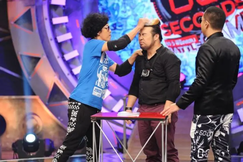 ทีวีไกด์: รายการ “The 60 Seconds game 60 วิ พิชิตแสน Battle Game” “พล่ากุ้ง-แจ็ค ไรเดอร์” จับมือล้างแค้น!!!