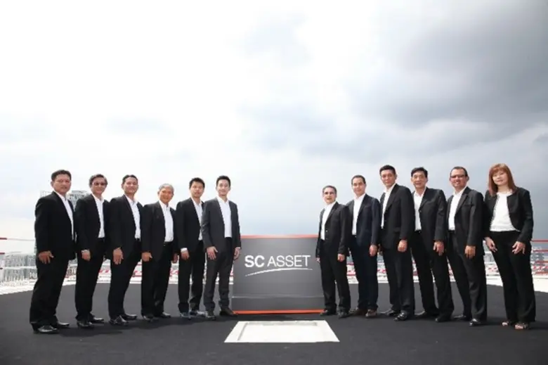 นายณัฐพงศ์ คุณากรวงศ์ ประธานเจ้าหน้าที่บร...