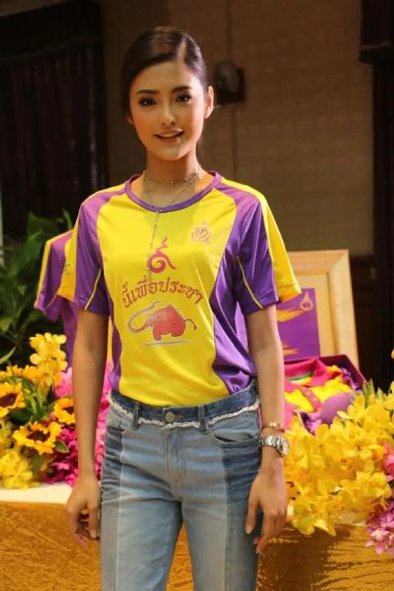 “โยเกิร์ต รวีวรรณ – เป้ ทวีฤทธิ์” สุดปลื้มปริ่ม ร่วมเป็นกระบอกเสียงสำคัญในงาน เดิน – วิ่ง การกุศล “๙ นี้เพื่อประชา” ระดมทุนจัดสร้าง “อาคารนวมินทรบพิตร ๘๔ พรรษา”