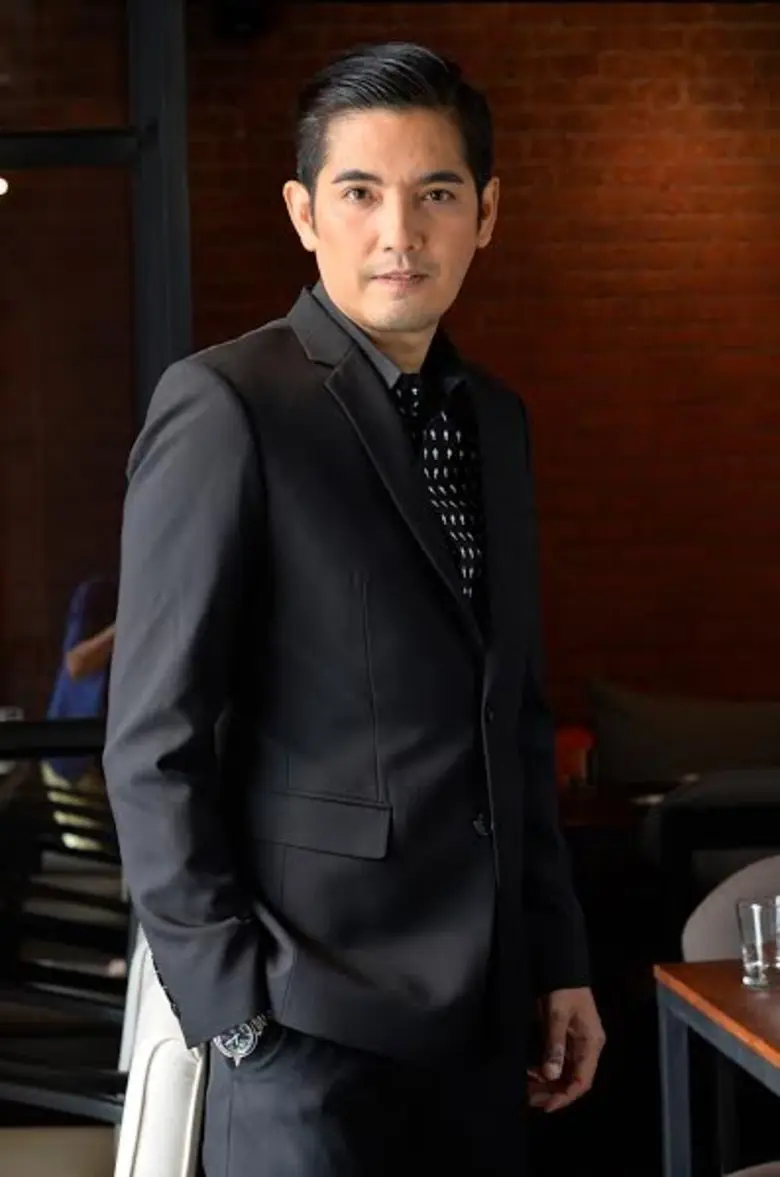 แม้จะเข้าวัยหลักสี่แล้ว แต่ หนุ่ม – ศรราม...