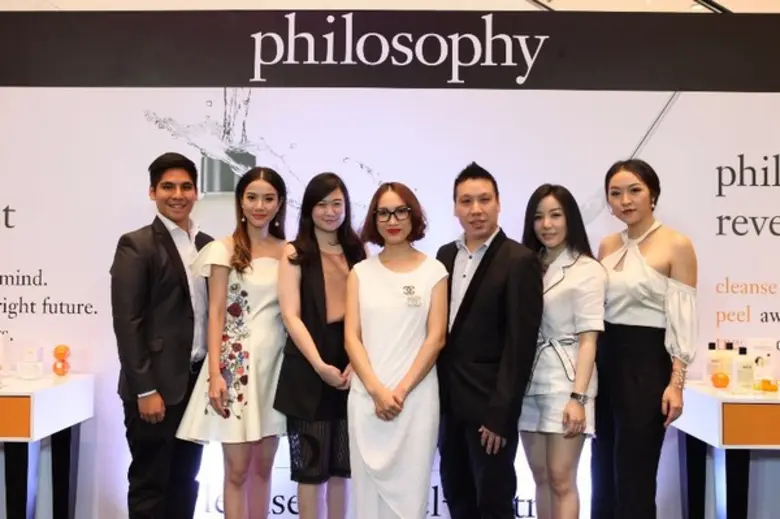 คุณชลิตา พัฒนเจริญ กรรมการ บริษัท ลักซ์ เ...