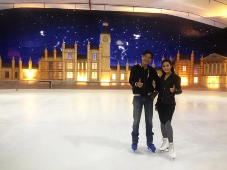 ทีวีไกด์: รายการ "ที่นี่หมอชิต" อัพเดทชีวิตสองนางเอกสาวมากความสามารถ “ทับทิม อัญรินทร์” และ “กรีน อัษฎาพร”