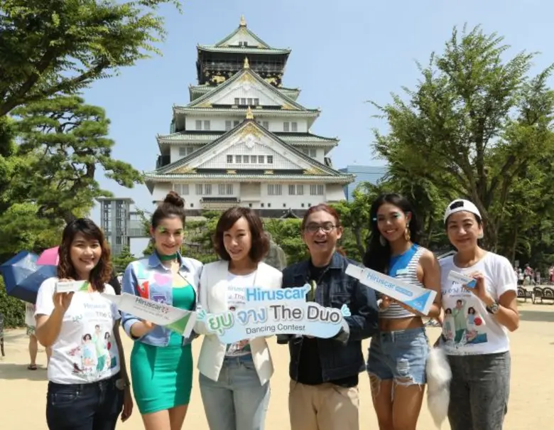 กศิณา พรายมณี (ที่ 3 จากซ้าย) รองผู้จัดการทั่วไป ผล...
