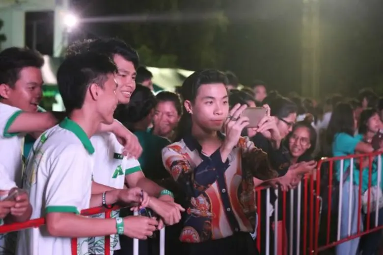 คลื่น 'GET 102.5' และ กรุงศรี พรีเซ็นต์ ก...