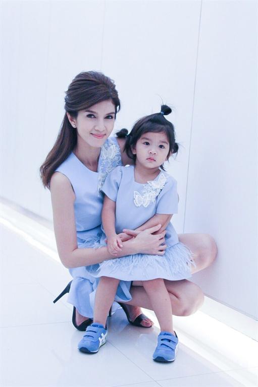ศูนย์การค้าสเปลล์ แอทฟิวเจอร์พาร์ค ชวนน้อ...