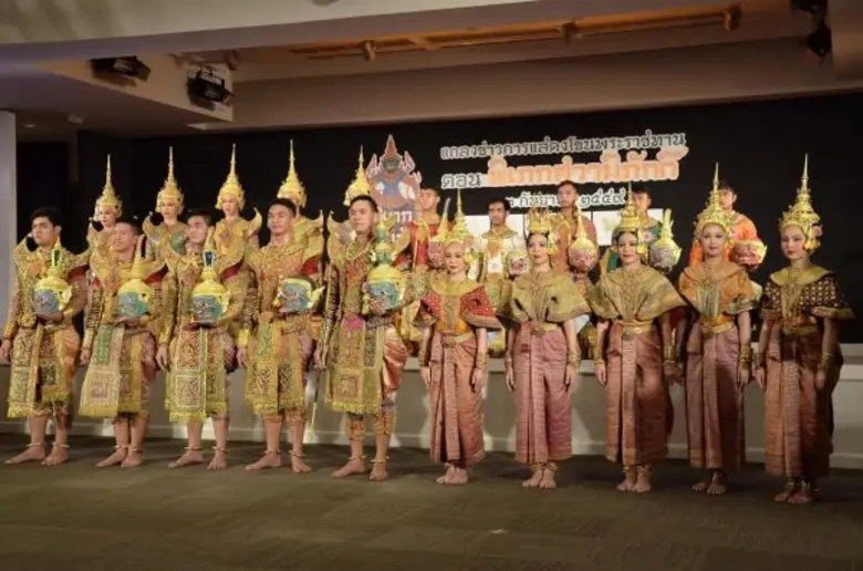 เตรียมเปิดฉาก “การแสดงโขนมูลนิธิส่งเสริมศิลปาชีพฯ” ตอน “พิเภกสวามิภักดิ์” ๕ พ.ย. – ๕ ธ.ค.นี้ เฉลิมพระเกียรติ ๒ วาระมหามงคล