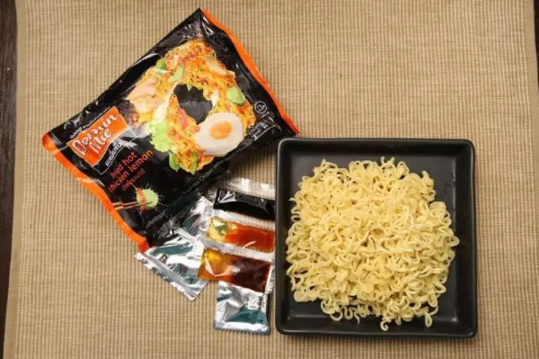 บะหมี่กึ่งสำเร็จรูปน้องใหม่ "โดมินหมี่" วางเป้า 5 ปีโกยยอด 10%