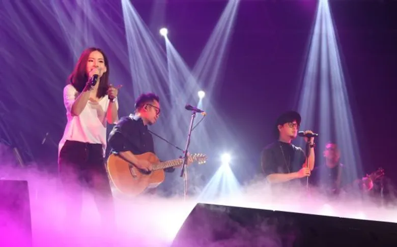 'FM ONE 103.5’ พาแฟนเพลง ร่วมสร้างปรากฎการณ์พันล้านวิว ในคอนเสิร์ต 'THE ONE CONCERT : ONE BILLION VIEWS’