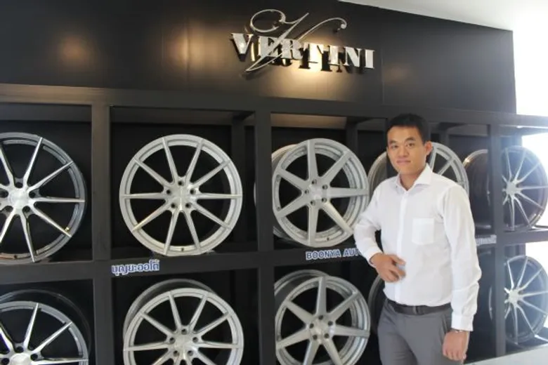 บริษัท เคซี วีล แอนด์ ไทร์ จำกัด ขยายช่องทางการตลาดพร้อมรุกตลาด AEC ตั้งเป้ายอดขาย 400 ล้านบาทและเข้าตลาดหลักทรัพย์ปี 2562