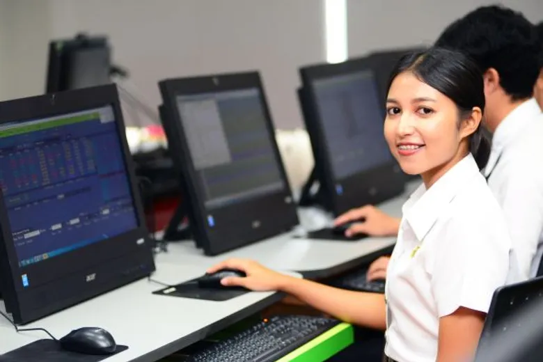 เปิดห้องเรียนบริหารฯ มทร.ธัญบุรี 'สร้างผู้ประกอบการธุรกิจ 4.0’