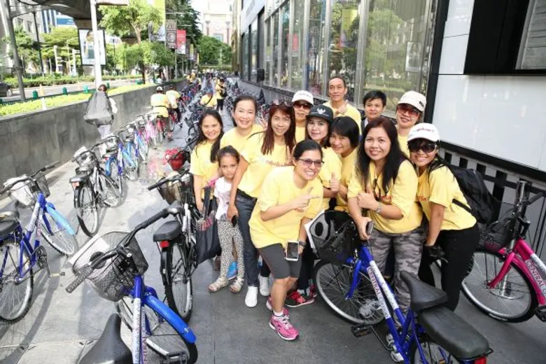 กลุ่มเซ็นทรัล และศูนย์การค้าเซ็นทรัล เอ็มบาสซี จัดกิจกรรม "Central Bangkok Car Free Day 2016” รณรงค์การใช้จักรยาน ลดการใช้พลังงาน เพื่อสิ่งแวดล้อมที่ดีทั่วกรุง