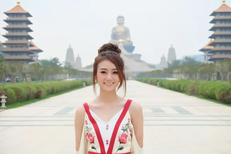 “หงหยก” บุกไต้หวัน พบแฟนๆตามคำเรียกร้อง !!!