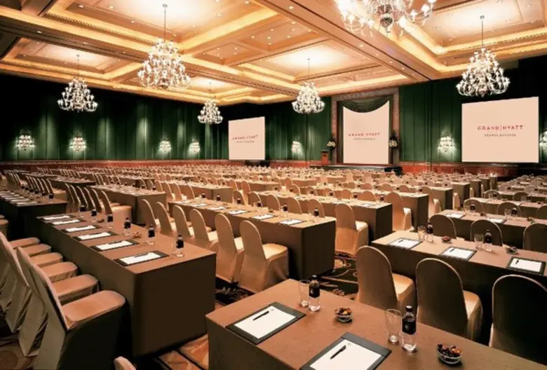 โรงแรมแกรนด์ ไฮแอท เอราวัณ กรุงเทพฯ สถานท...