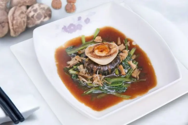 ฉลองครบรอบปีที่ 4 ห้องอาหารหม่าน ฟู่ หยวน จัดโปรโมชั่นพิเศษ